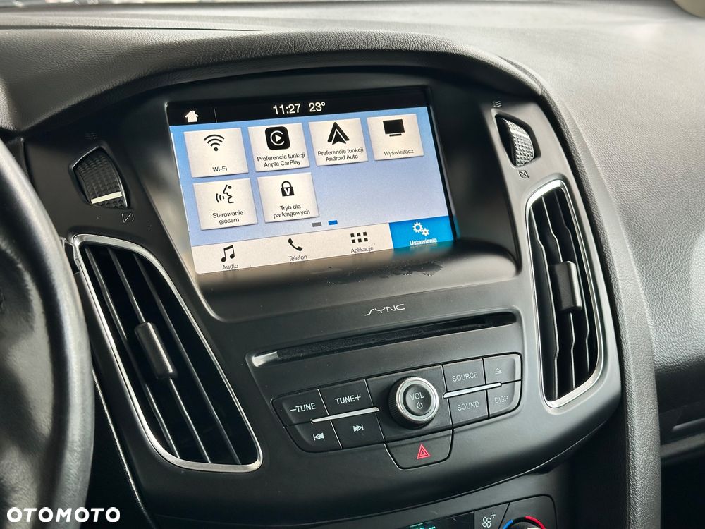 Ford Focus SW - 25