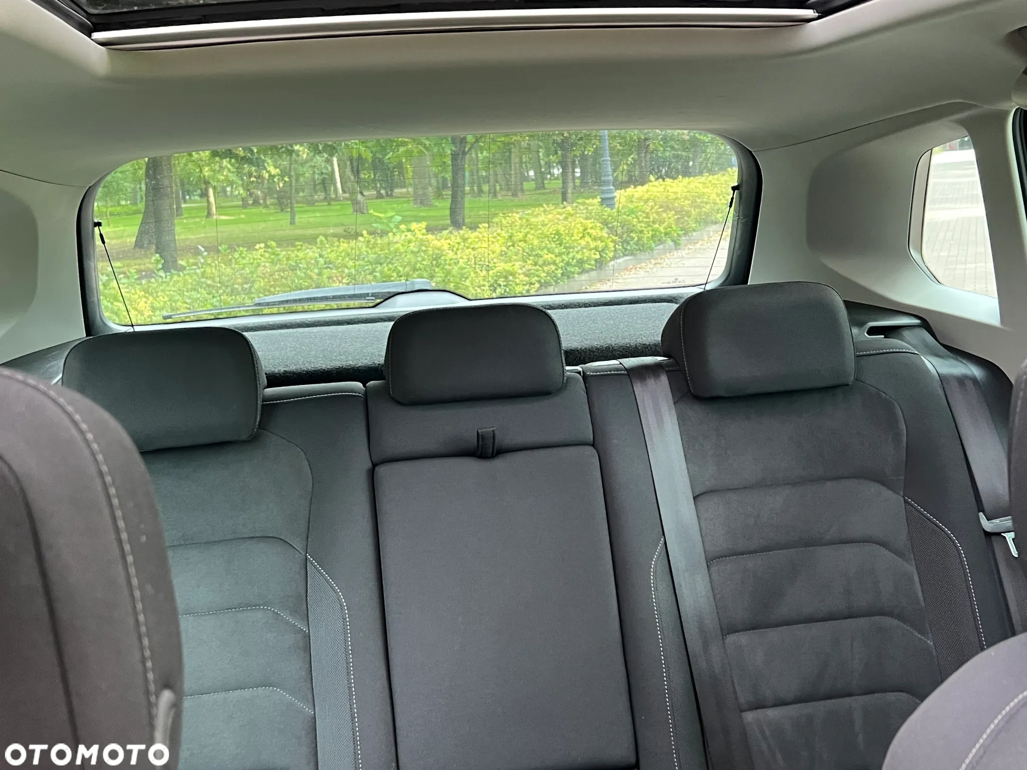 Volkswagen Tiguan 2.0 TDI SCR 4MOTION (BlueMotion Techn.) DSG Highline - 23