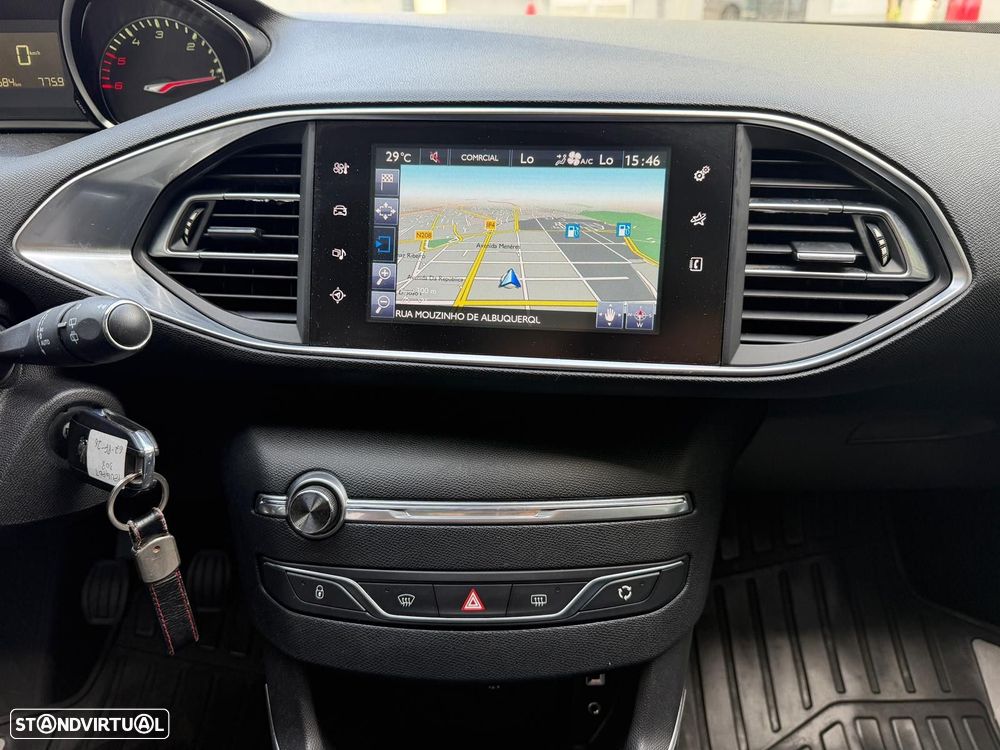 Peugeot 308 SW 2.0 BlueHDi Allure - 14