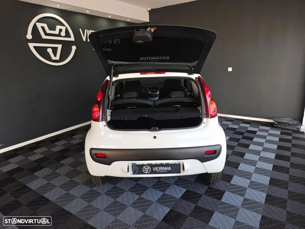 Peugeot 107 1.0 Sportium 2-Tronic - 47