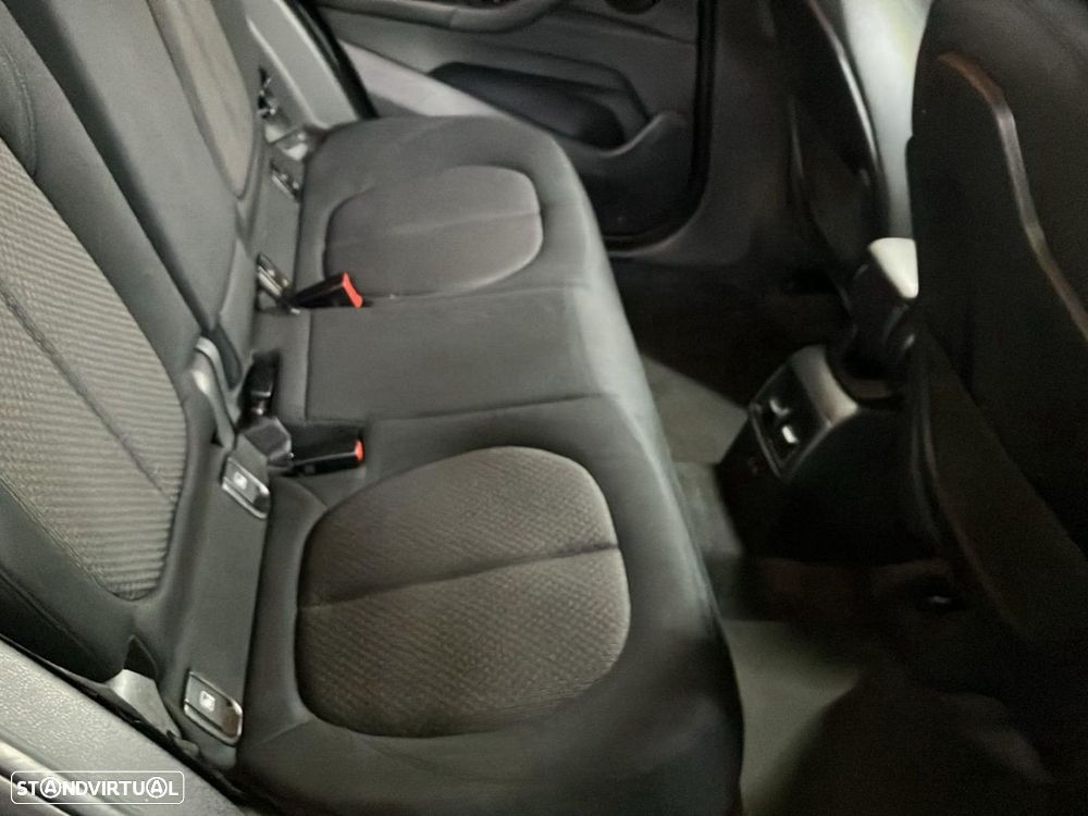 BMW X1 25 e xDrive Line Sport - 18