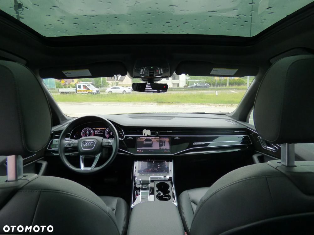 Audi Q7 - 9