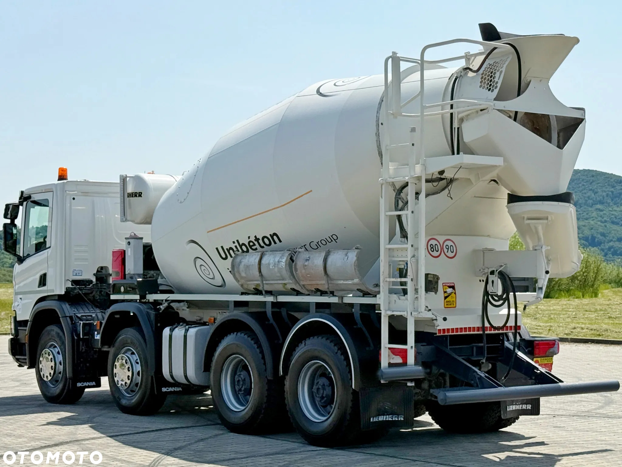 Scania SCANIA P 410 XT * BETONOMIESZARKA / 8x4 * STAN BDB - 6