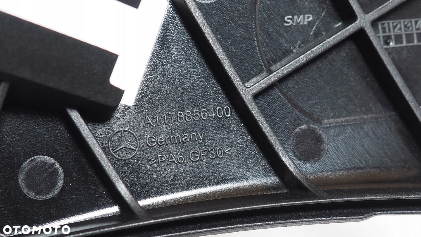 Mercedes CLA W117 ślizg zderzaka prawy przód A1178856400 - 4