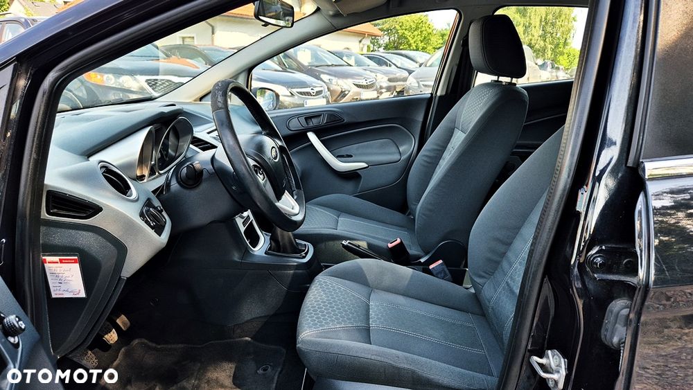Ford Fiesta - 31