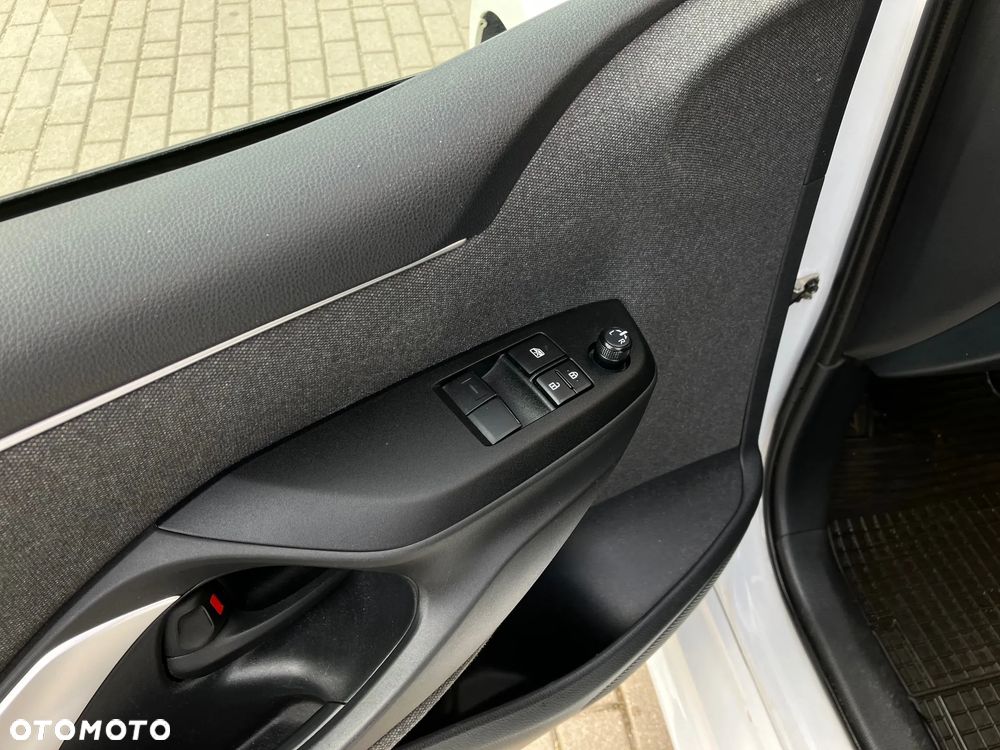 Toyota Yaris Hybrid 1.5 Comfort - 26