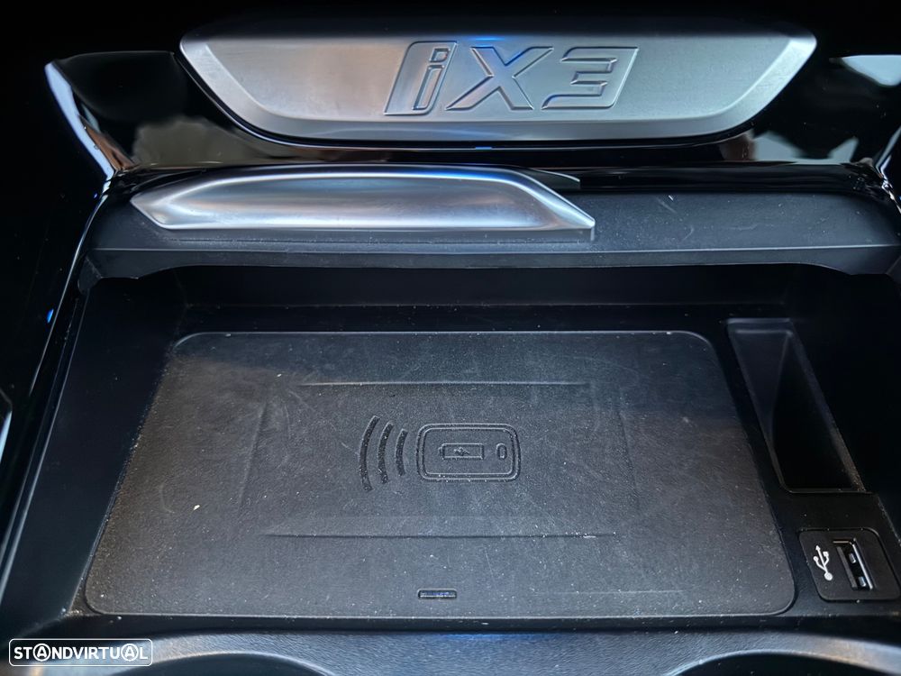 BMW iX3 M Sport Inspiring - 16