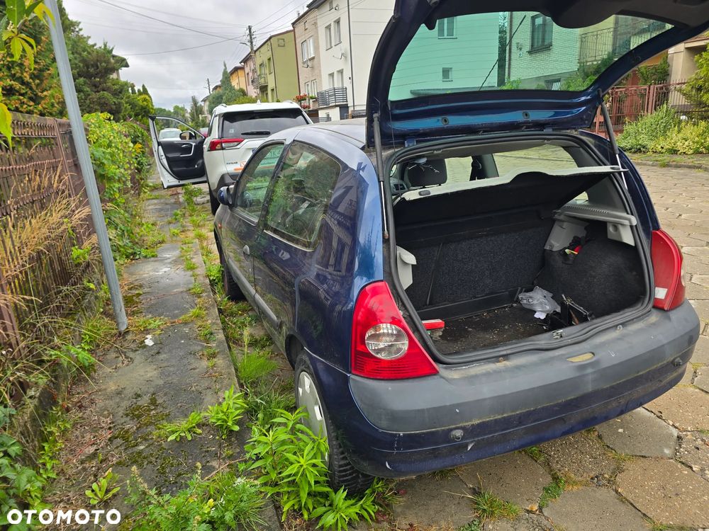 Renault Clio 1.4i RT 16V - 6