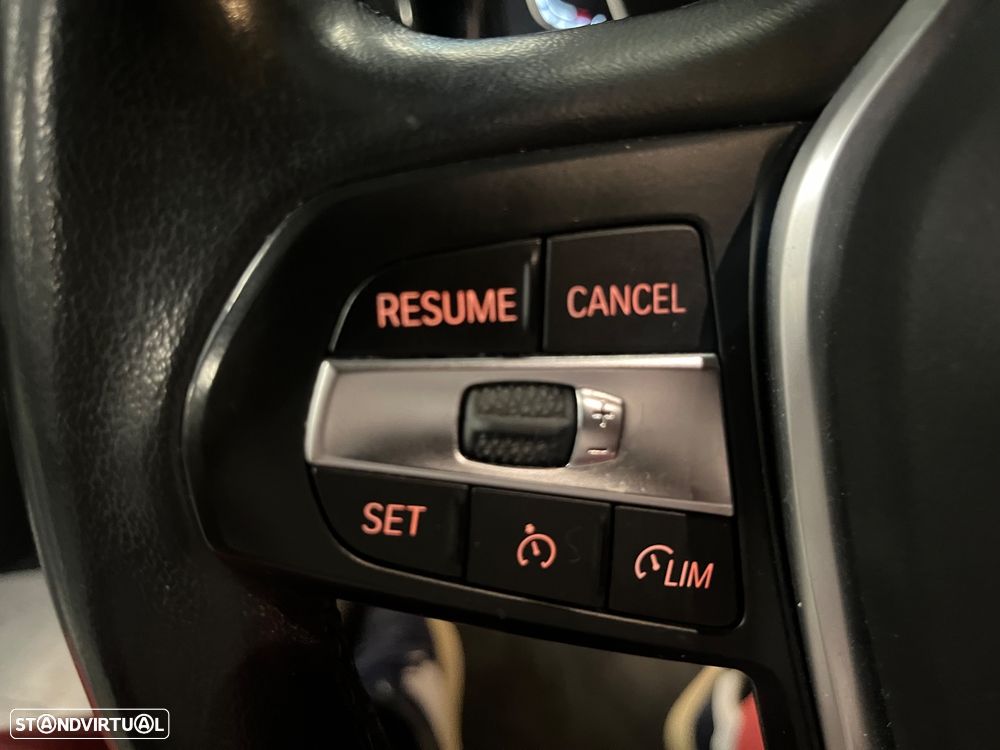 BMW 330 e Corporate Edition Auto - 39
