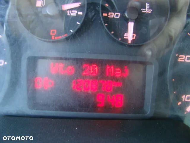 Iveco DAILY 35 C 15 WINDA 750KG 3.5T NA HAKU - 16