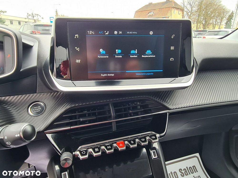 Peugeot 208 1.2 PureTech Allure S&S - 17