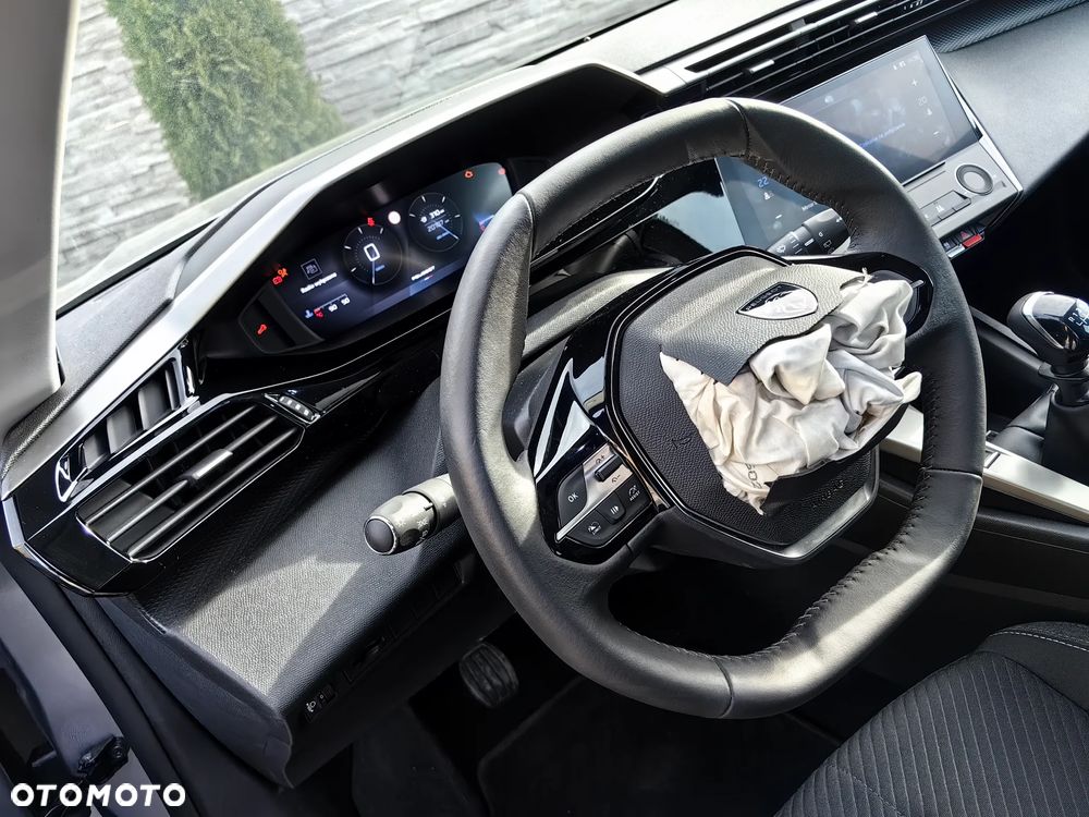 Peugeot 308 PureTech 130 Allure - 24