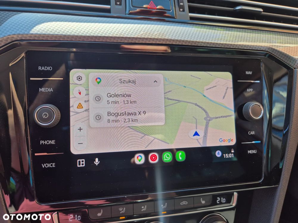 Volkswagen Passat - 36