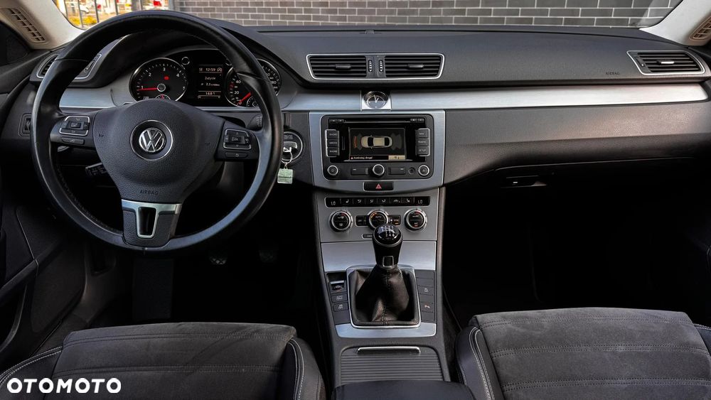 Volkswagen CC 2.0 TDI BlueMotion Technology - 12
