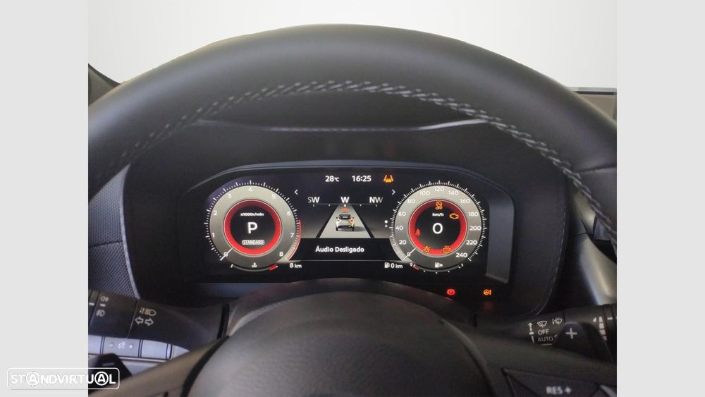 Nissan Juke 1.0 DIG-T N-Connecta Two Tone DCT - 13