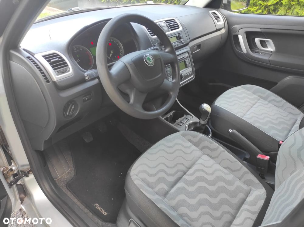 Skoda Fabia 1.4 16V Ambiente - 16