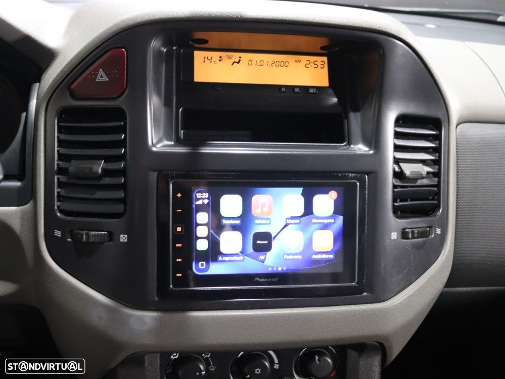 Mitsubishi Pajero 3.2 DI-D GLS ABS - 30