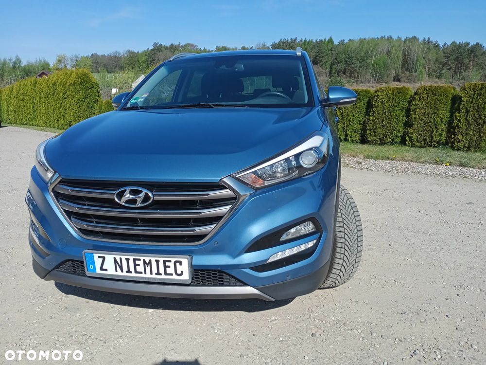 Hyundai Tucson 1.7 CRDI BlueDrive TourdePologne 2WD - 15