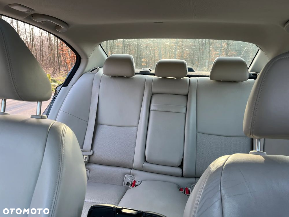 Infiniti Q50 2.2d Premium - 15