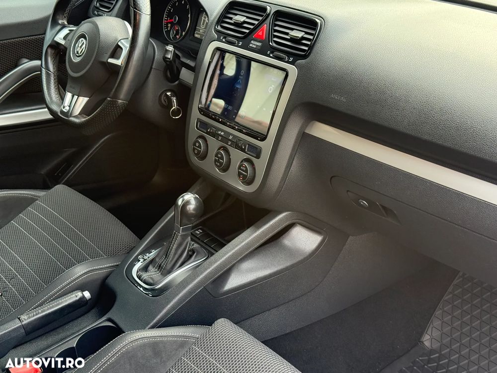 Volkswagen Scirocco 1.4 TSI DSG Team - 15