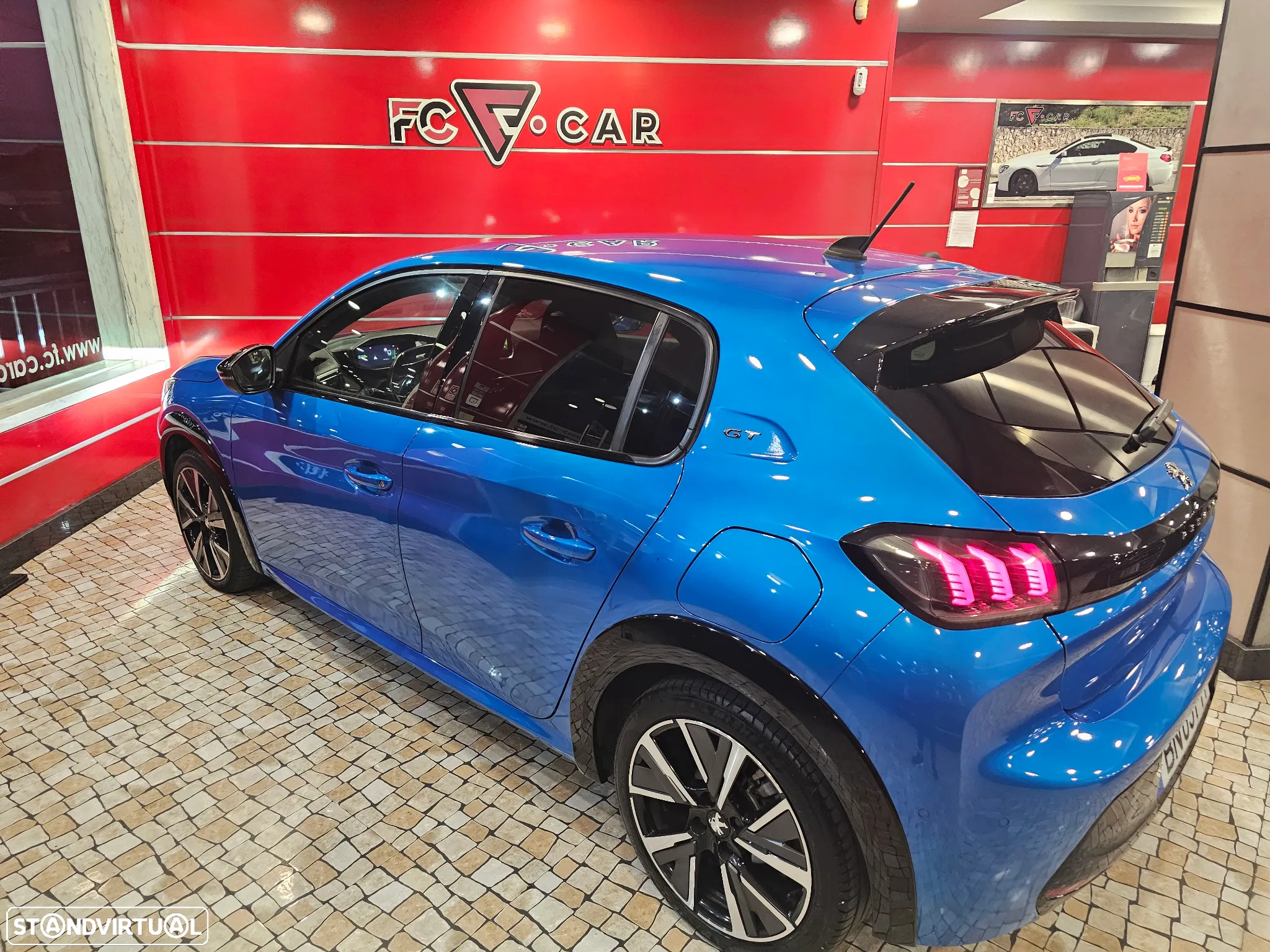 Peugeot 208 1.2 PureTech GT Line - 5