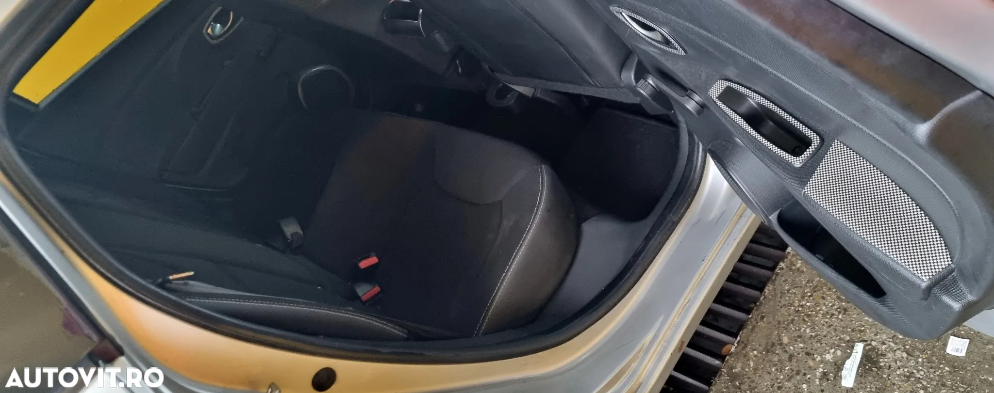 Renault Clio - 7