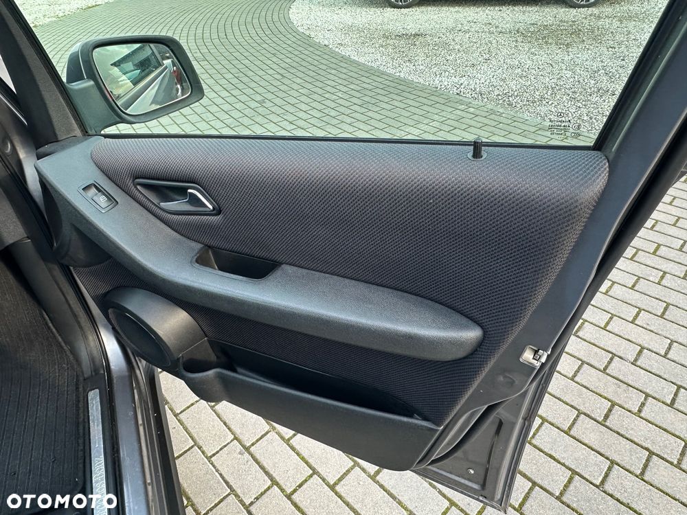 Mercedes-Benz Klasa A 180 CDI Avantgarde - 12