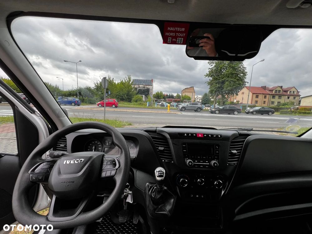 Iveco 35c14 Kontener+Winda - 12