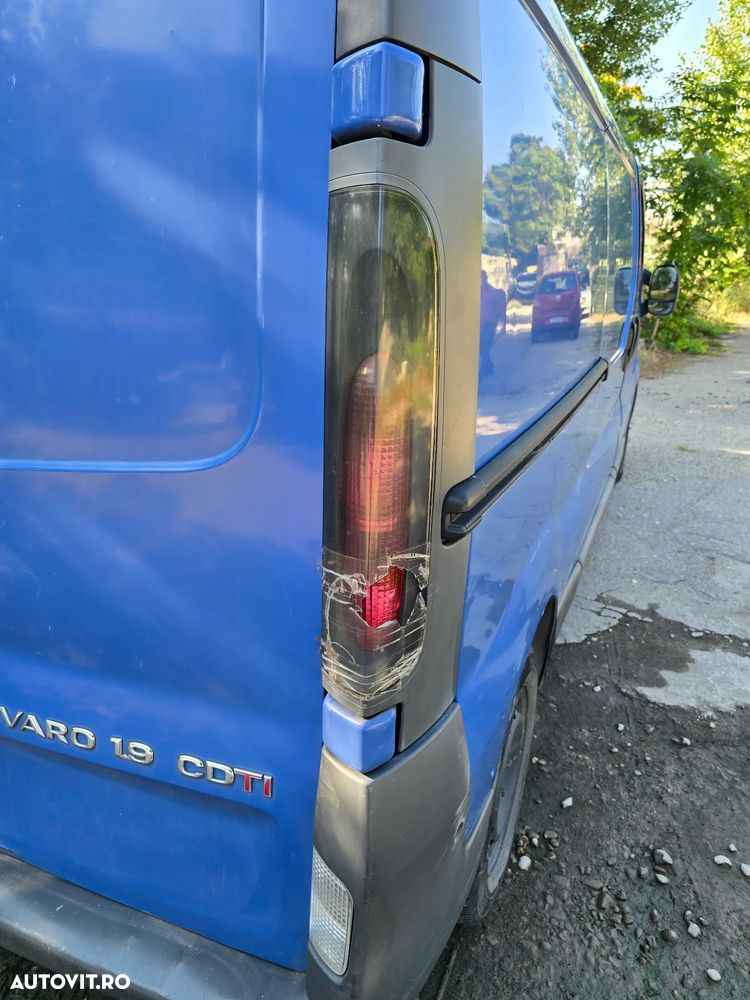 Opel Vivaro - 4