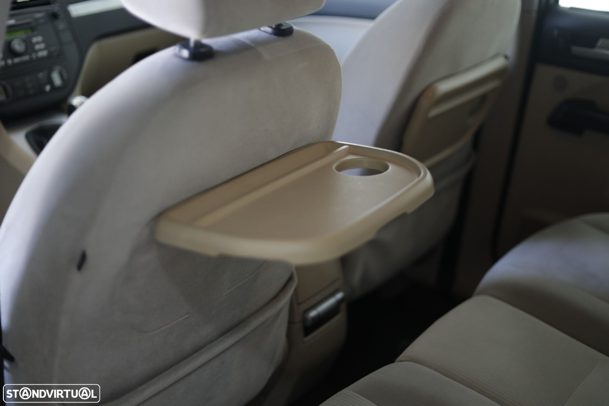 Ford C-Max - 17
