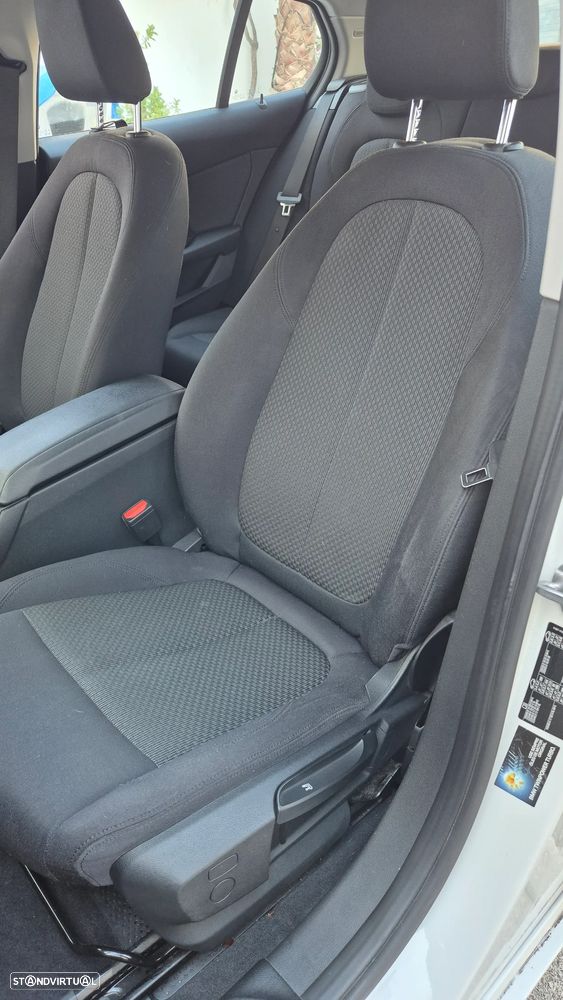 BMW 116 d Corporate Edition - 4