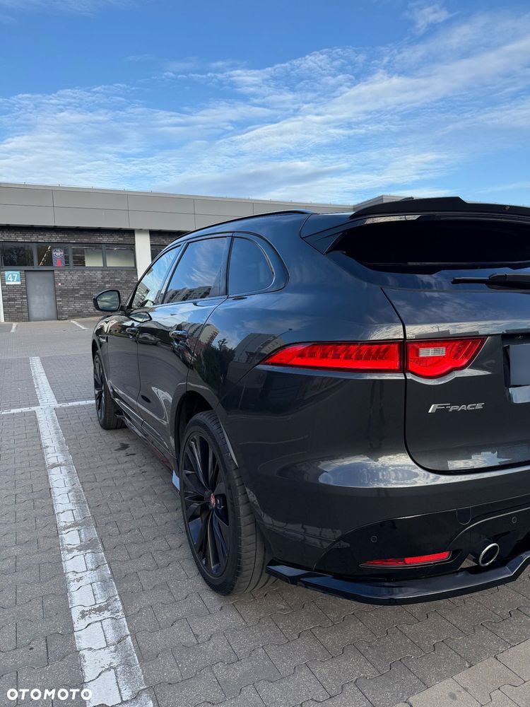 Jaguar F-Pace 3.0 V6 AWD S - 4