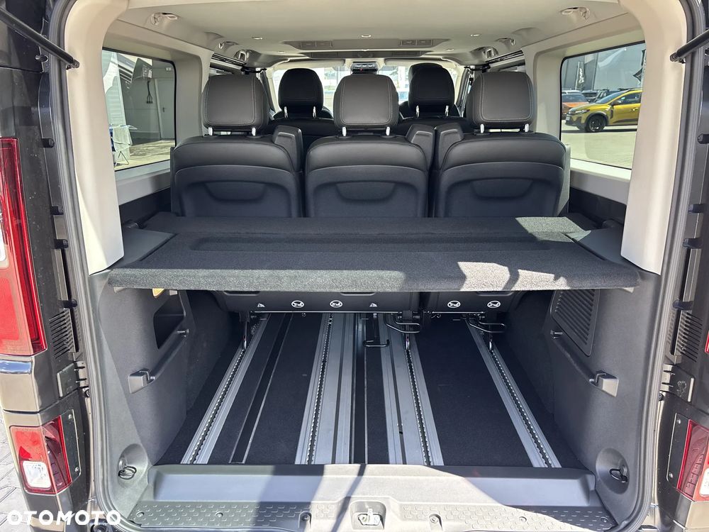 Renault Trafic - 20