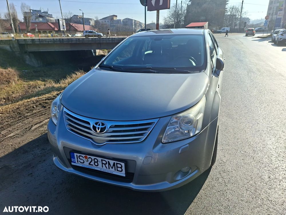 Toyota Avensis 2.2 D-CAT Elegance - 4
