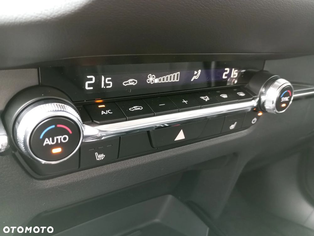 Mazda CX-30 2.0 mHEV Centre-Line 2WD - 10