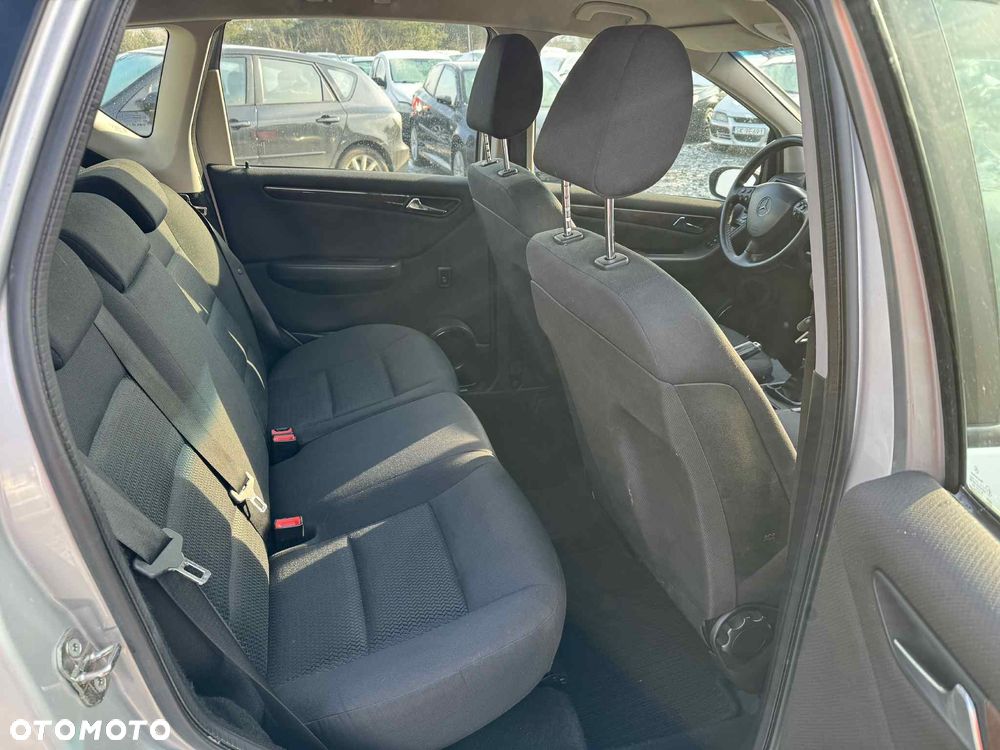 Mercedes-Benz Klasa A 160 CDI Avantgarde - 10