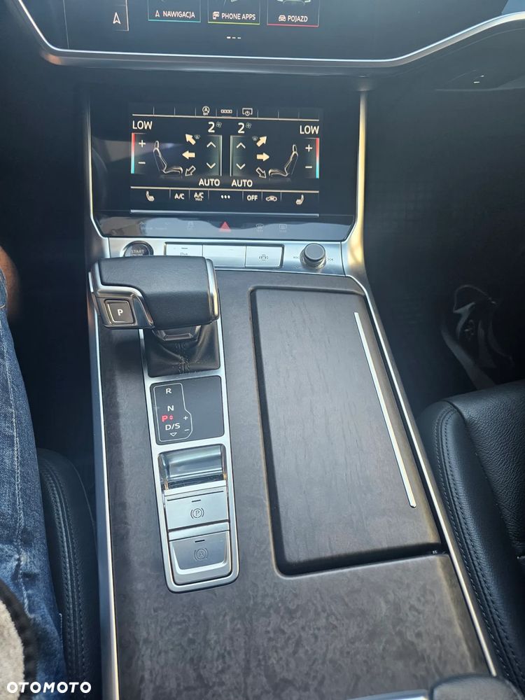 Audi A6 Avant 40 TDI quattro S tronic - 29