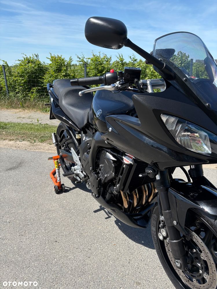 Yamaha FZ6 - 6