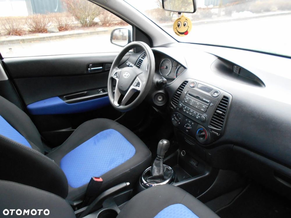 Hyundai i20 1.4 Comfort - 10