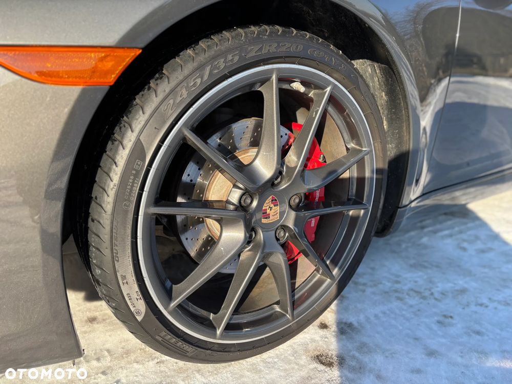 Porsche 911 Carrera S PDK - 30