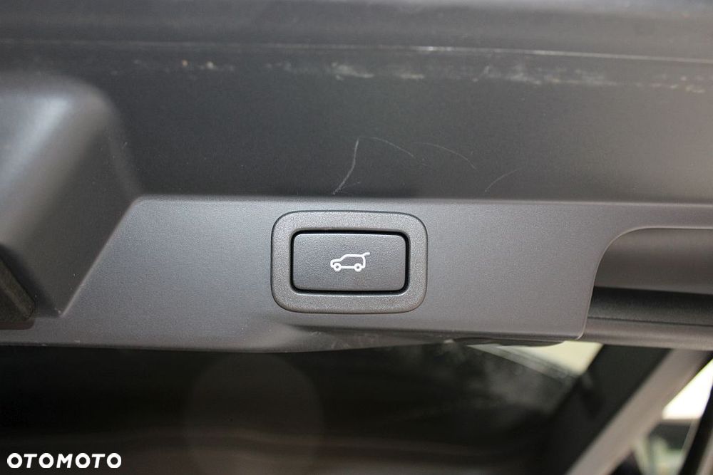 Land Rover Range Rover Sport P575 5.0 V8 SVR - 39