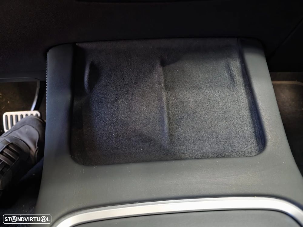 Tesla Model 3 Performance Tração Integral - 22