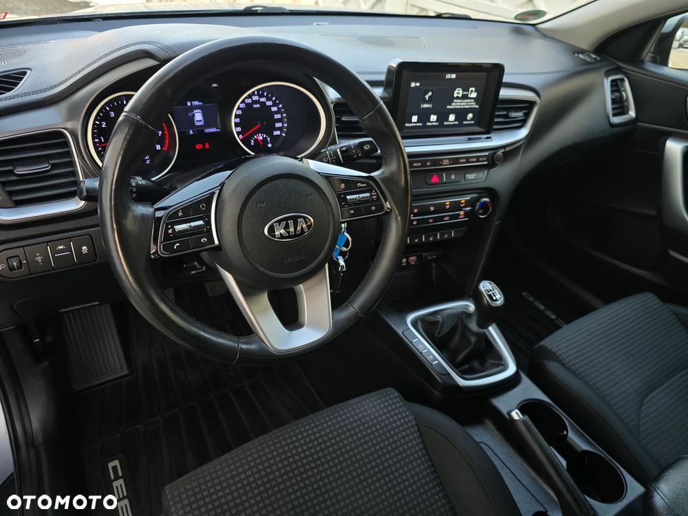 Kia Ceed 1.4 Vision - 14