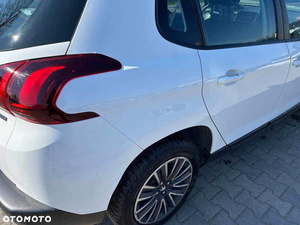 Peugeot 2008 - 17
