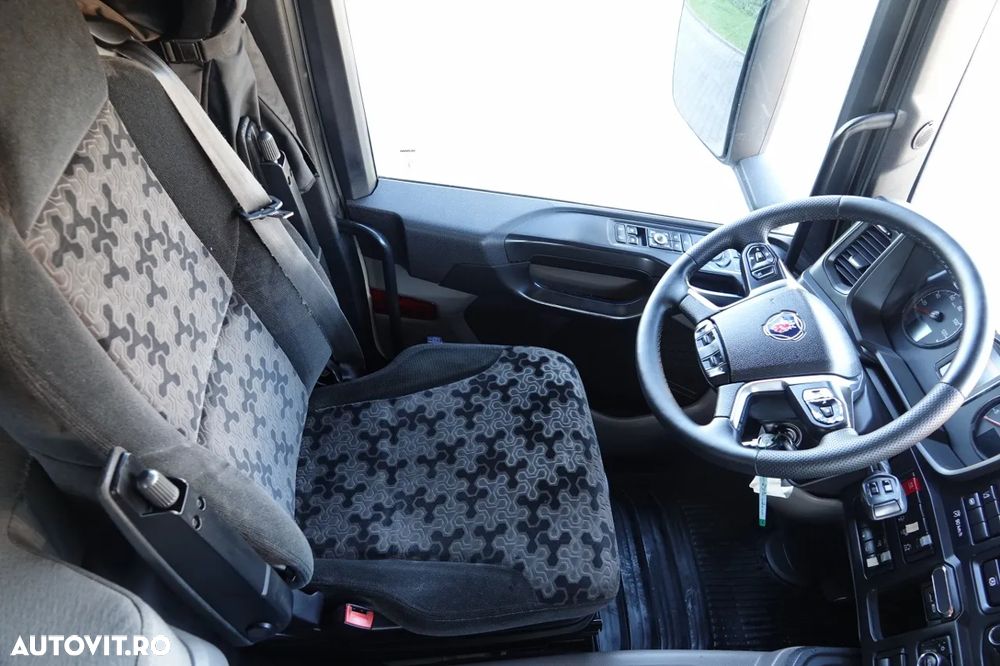 Scania P 450 / RETARDER / SISTEM HIDRAULIC / CABINĂ JOSĂ - 26