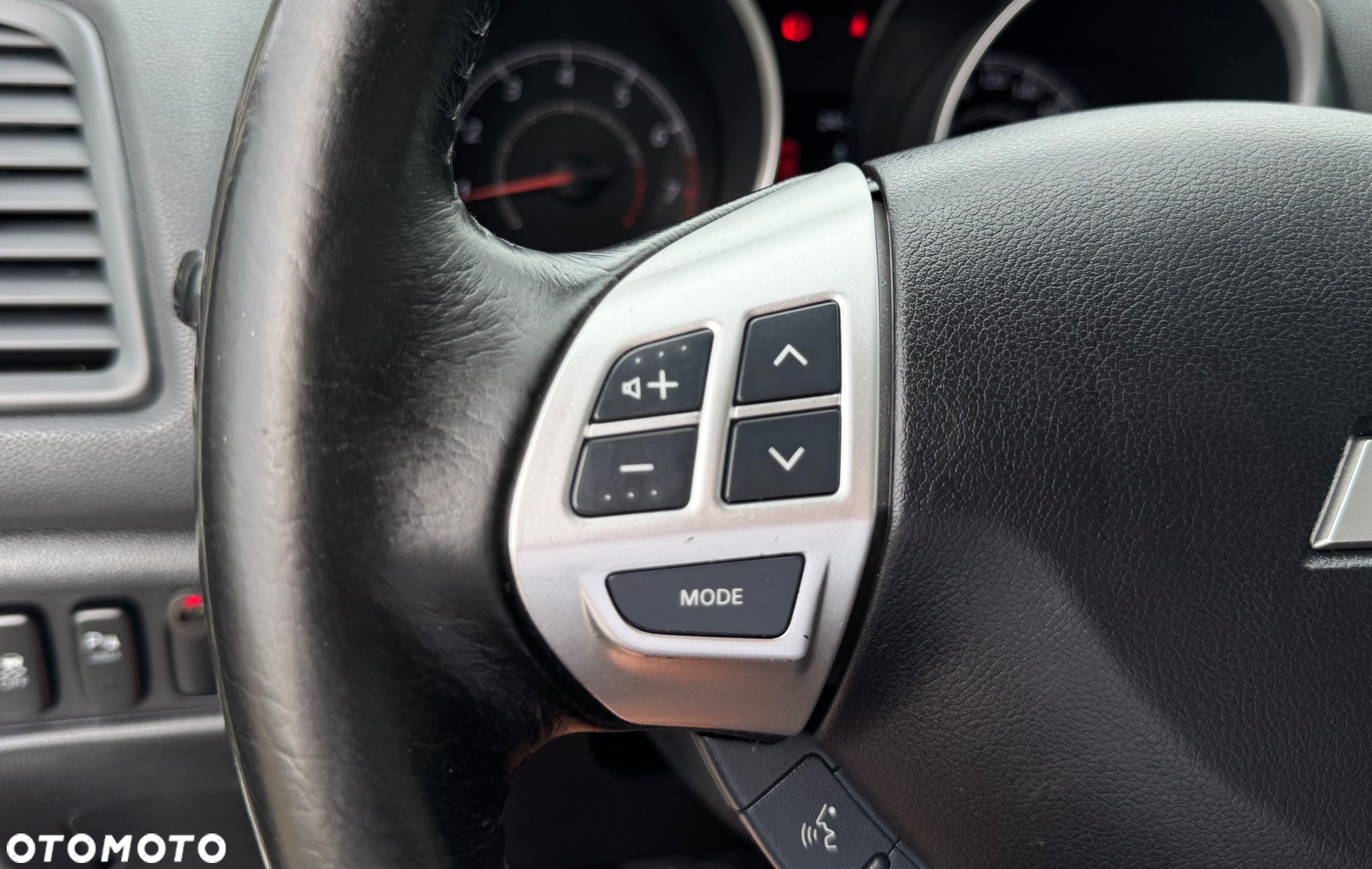 Mitsubishi ASX 1.6 Instyle NAVI AS&G - 34