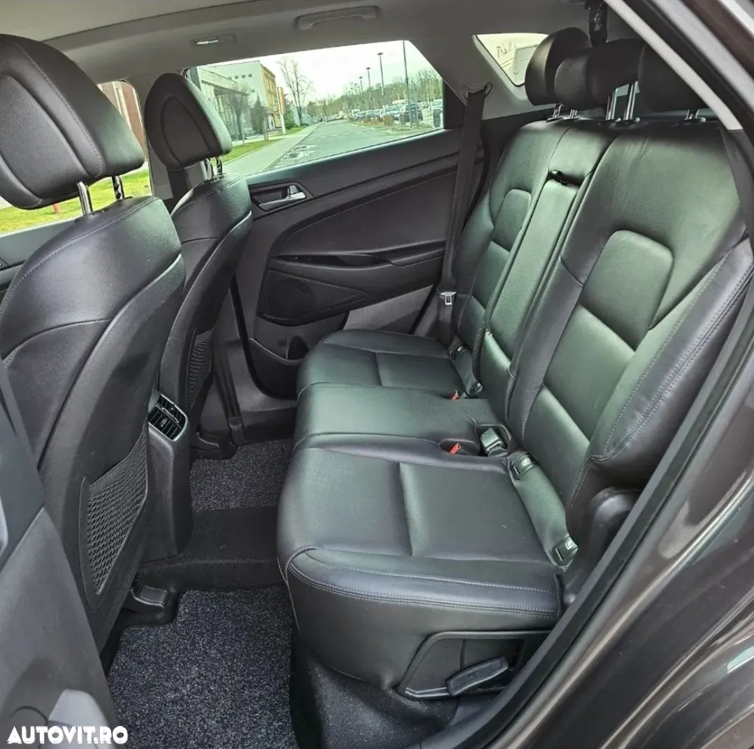 Hyundai Tucson 2.0 CRDI 4WD Automatik Premium - 10
