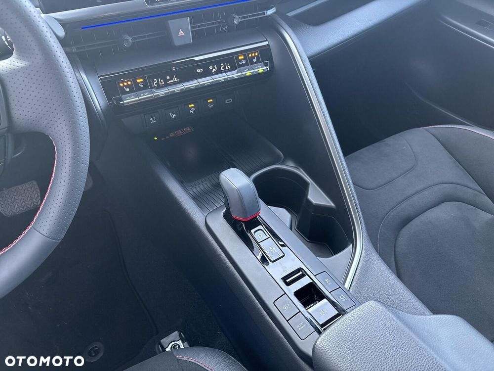 Toyota C-HR - 17