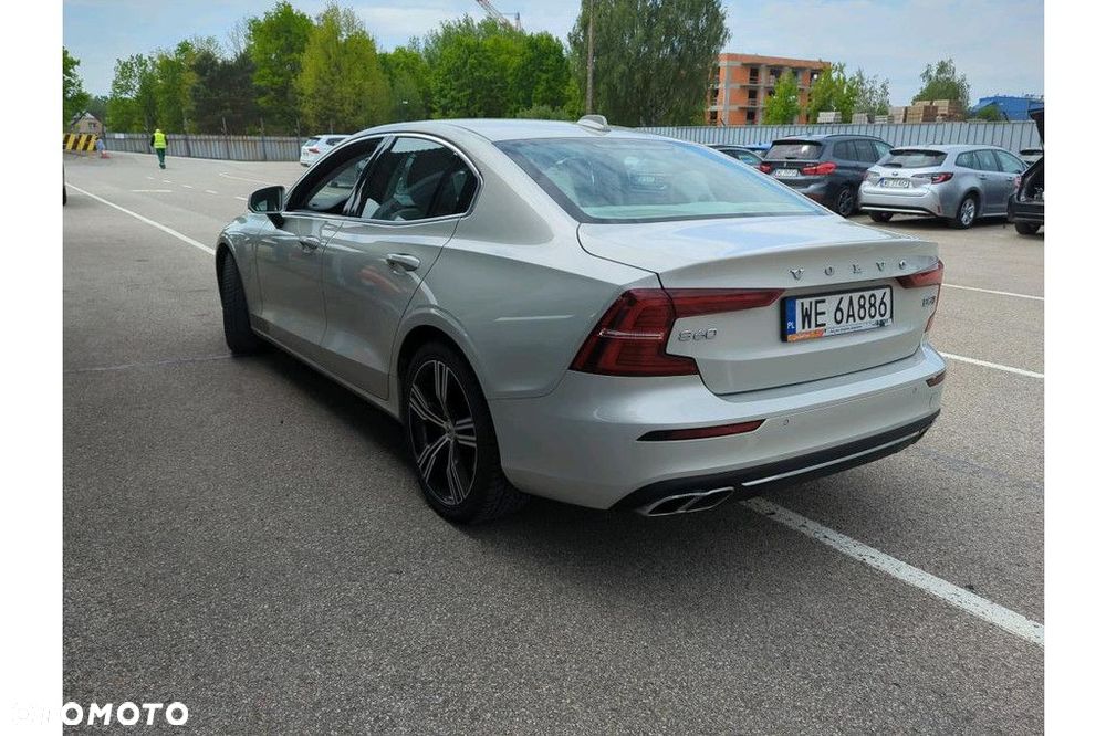 Volvo S60 - 2