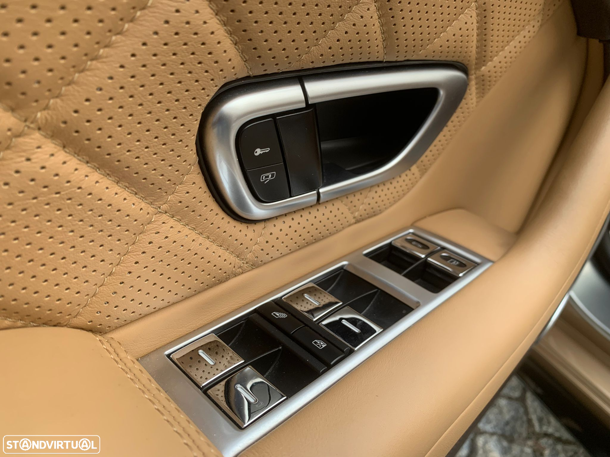 Bentley Continental Cabrio GTC W12 Speed - 39